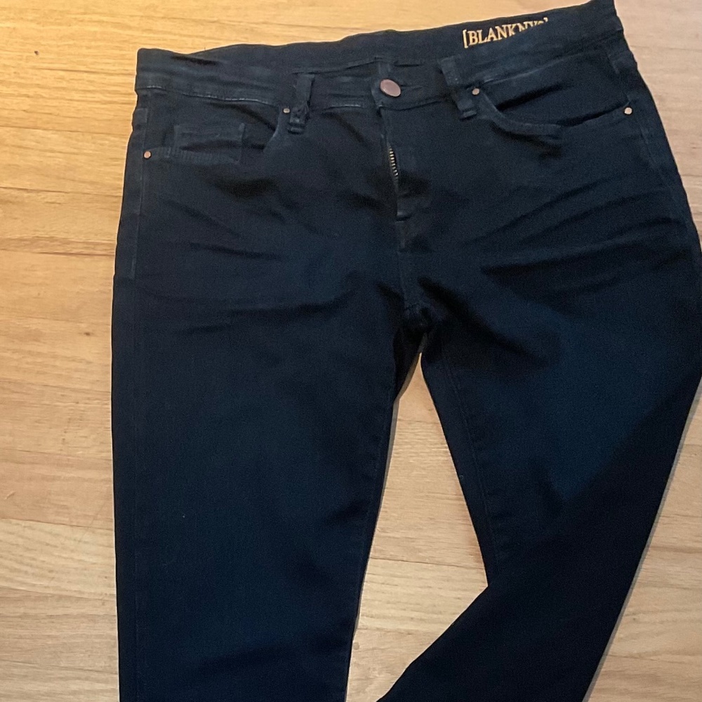 Blank NYC dark wash stretch jeans size 29